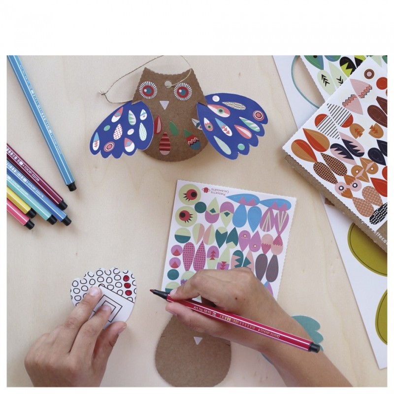 owls creative workshop with stickers